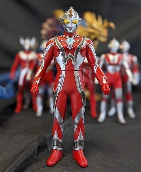 Ｕキラーザウルス＆メビウス＋ウルトラ６兄弟（バンダイ）ソフビ２体＋６体セット