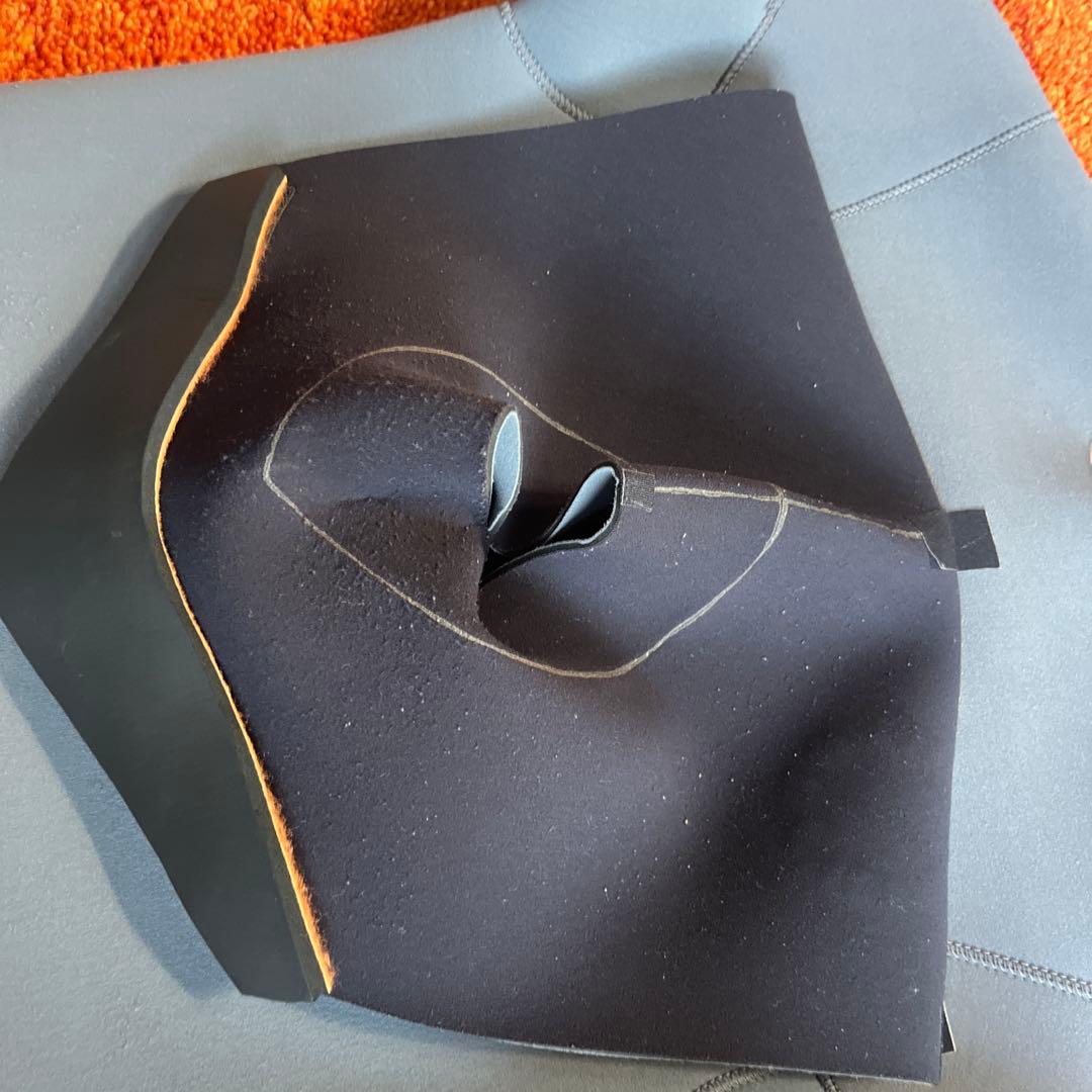 Vouch シーガルウェットスーツ グレー　3ミリ