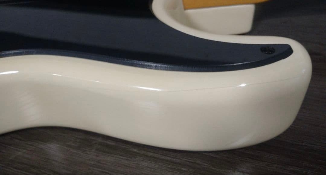 FERNANDES 　STC-50　Allan Holdwarth