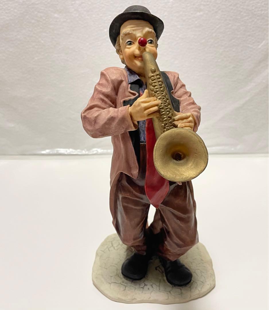 【雑貨】ピエロ 音楽隊 置き物 像 3体セット〈インテリア 置物 オブジェ〉