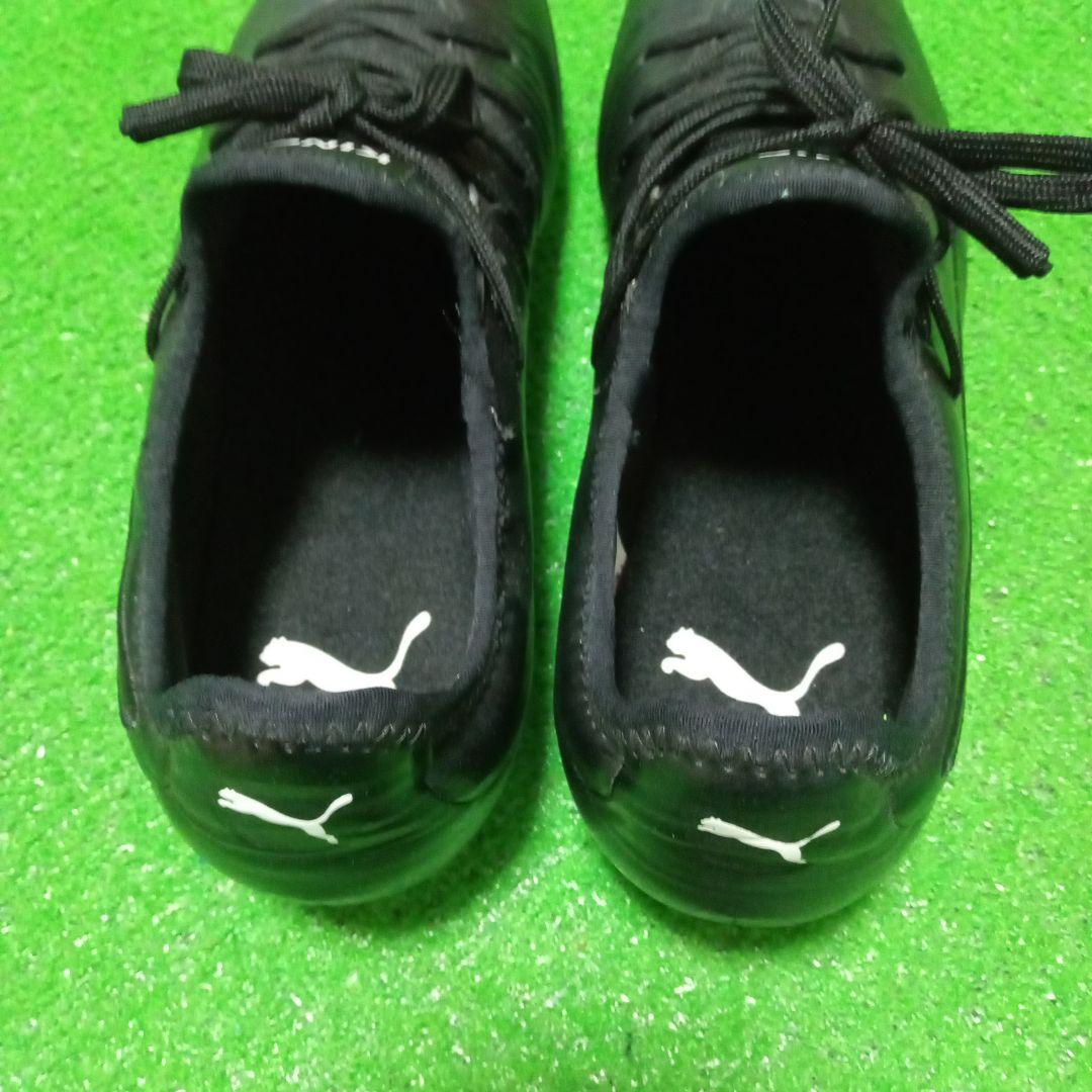 PUMA KING ブラック スパイクシューズ