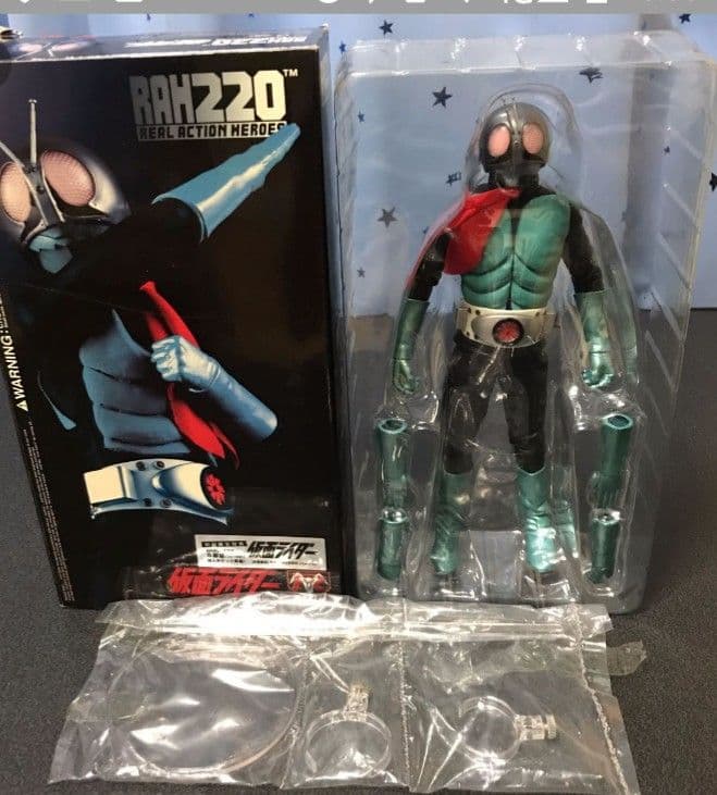 RAH 220 仮面ライダー旧1号&新1号セット