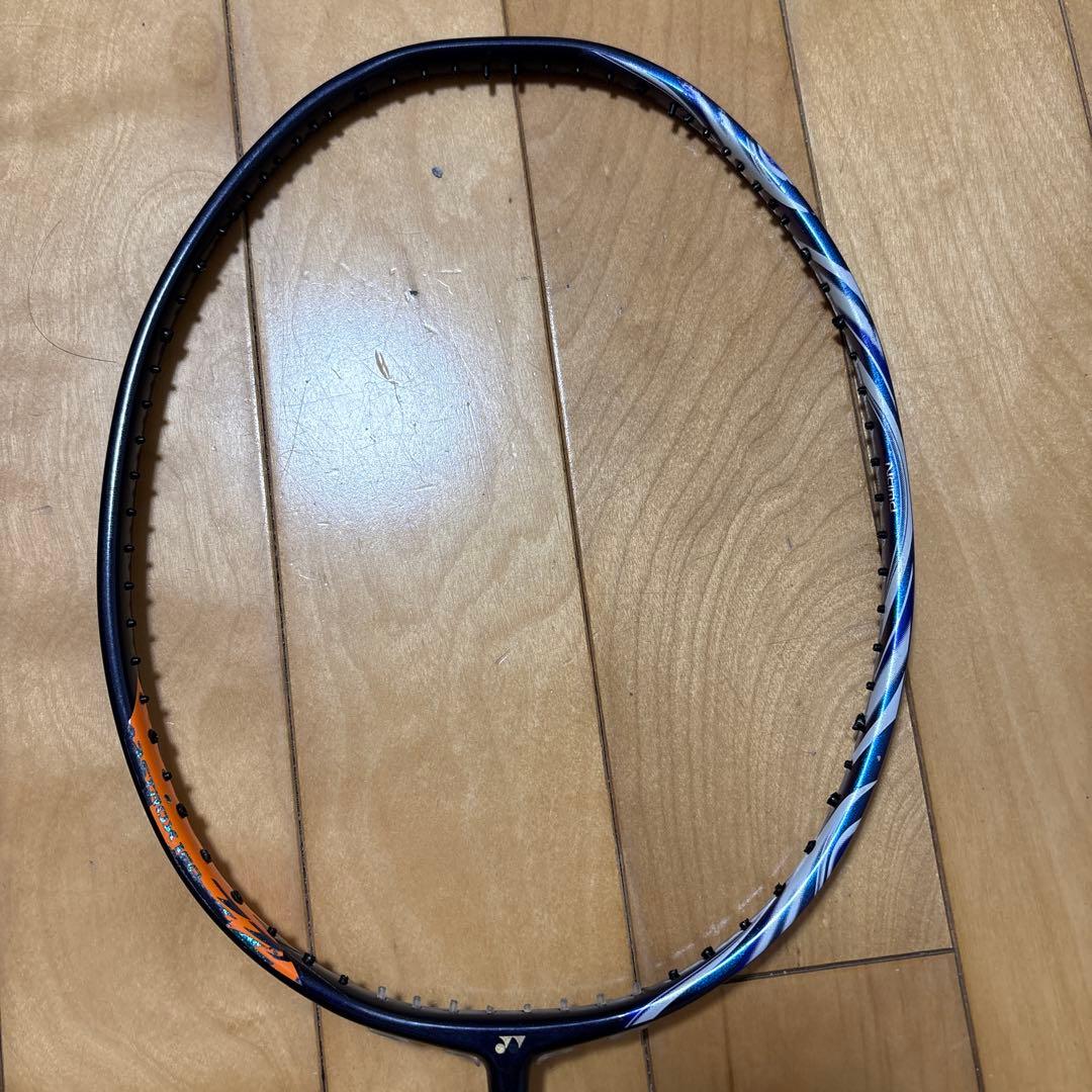 YONEXアストロクス100zz バドミントンラケット