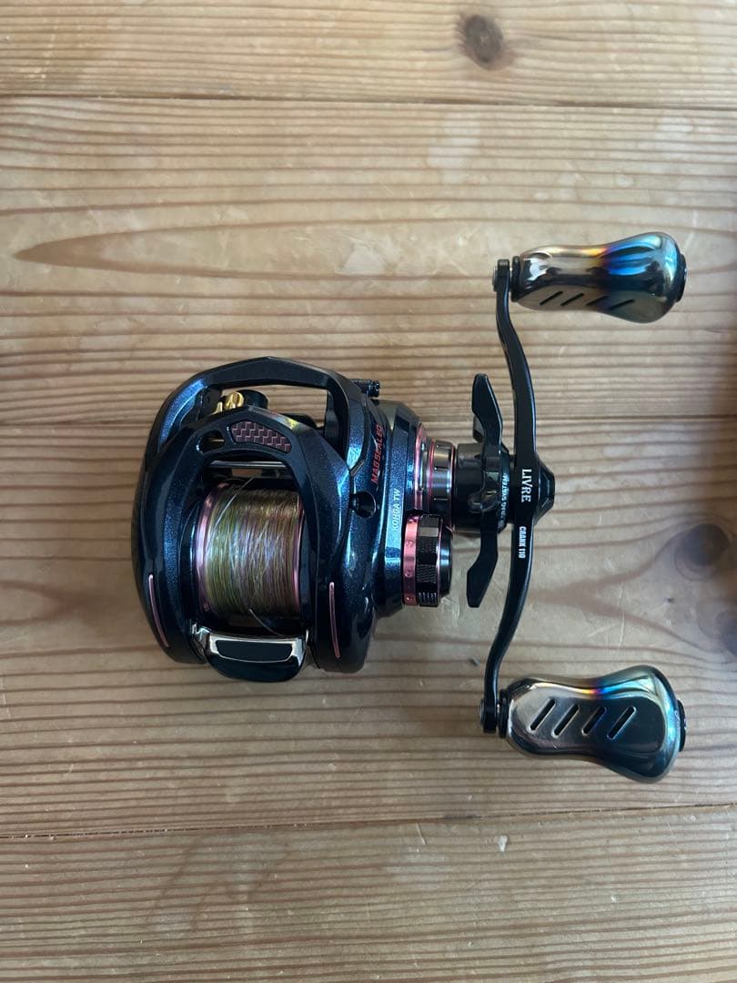 ダイワ 紅牙 17 TW(4.9）リブレクランクハンドル仕様