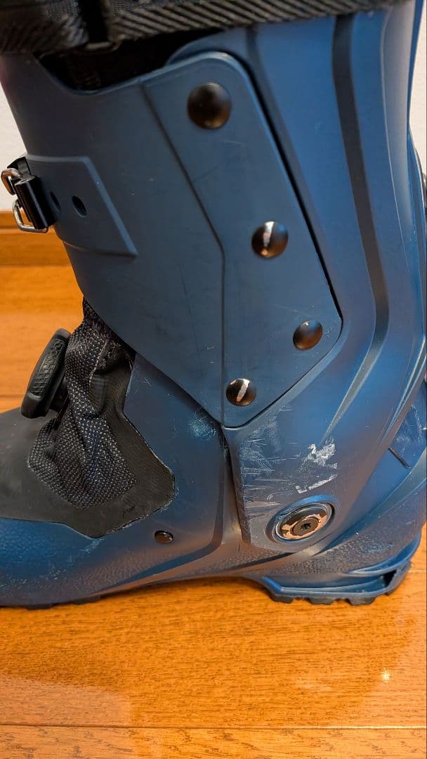 ATOMIC BACKLAND EXPERT バックカントリーブーツ