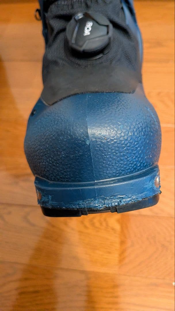 ATOMIC BACKLAND EXPERT バックカントリーブーツ