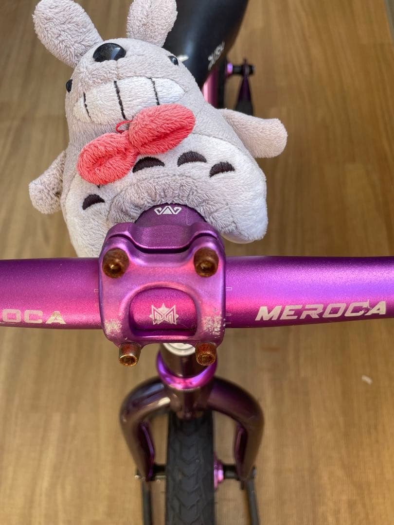 ストライダー　ゴムタイヤ　12インチ　STRIDER