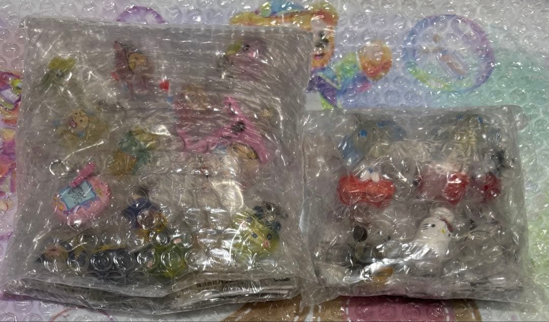 めじるしアクセサリーまとめ売り　28個　たまごっち　ディズニー　サンリオ