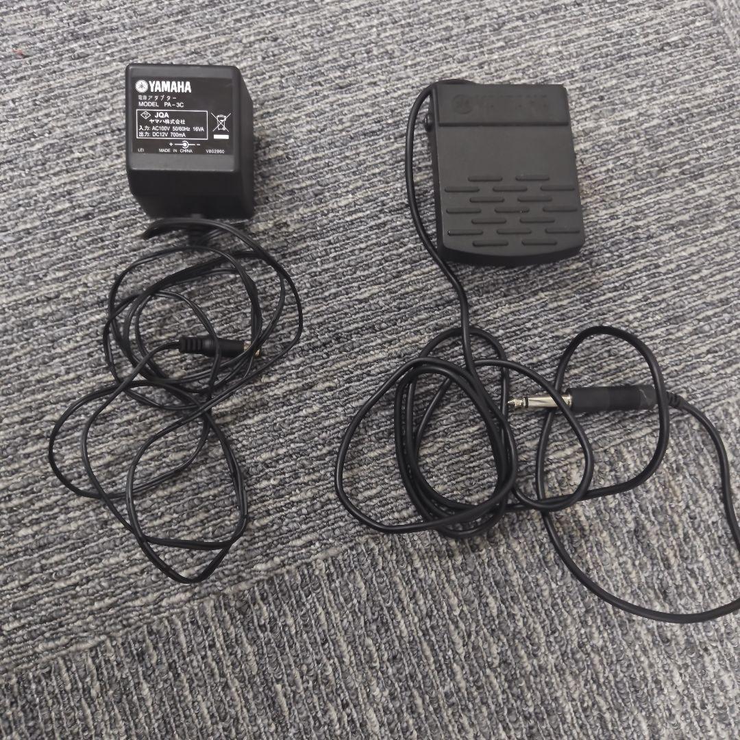 YAMAHA 電子ピアノ P-95B 譜面台付き アダプター簡易ペダル付き　美品