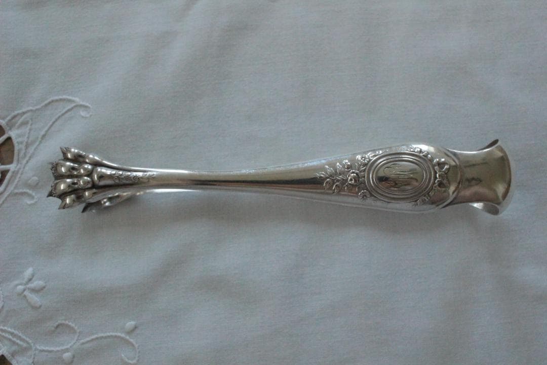 【B】シルバーコーティングのトング/野獣の足・フランスアンティーク