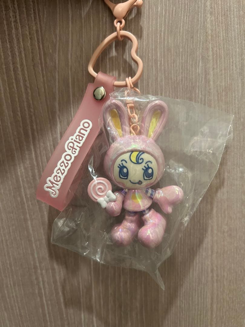 メゾピアノ シークレットキャラチャーム