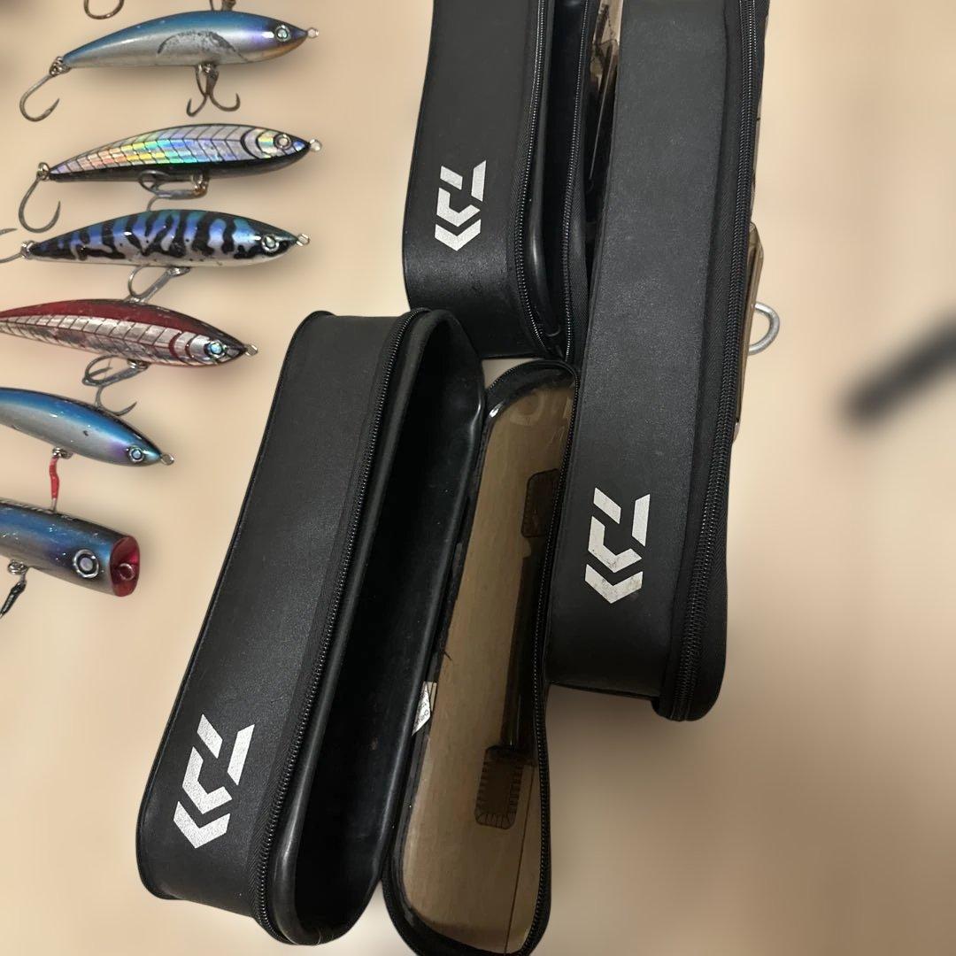 marineブレイクスルー83XXXH 青物ルアー13個ケース付きセット