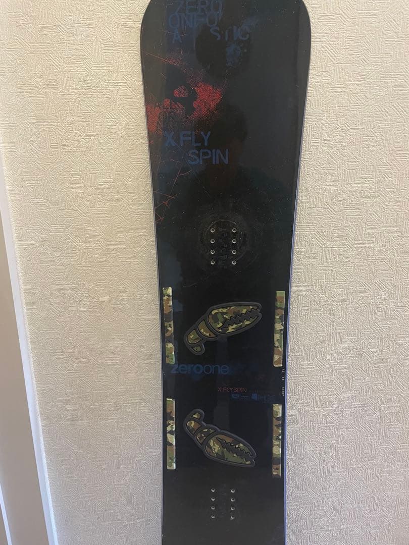 011 Artistic X FLY SPIN 148 ゼロワン スノーボード