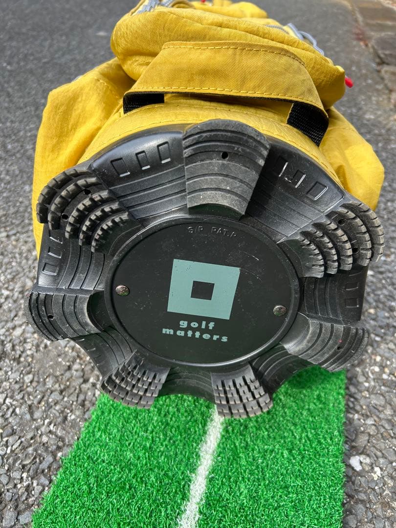 美品　オノフ　キャディーバッグ　USED