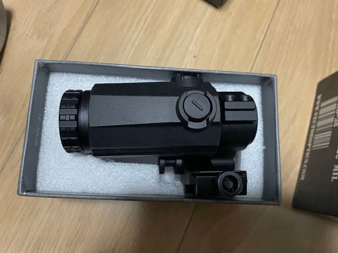 ベクターオプティクス　Maverick-GEN2 マグニファイア