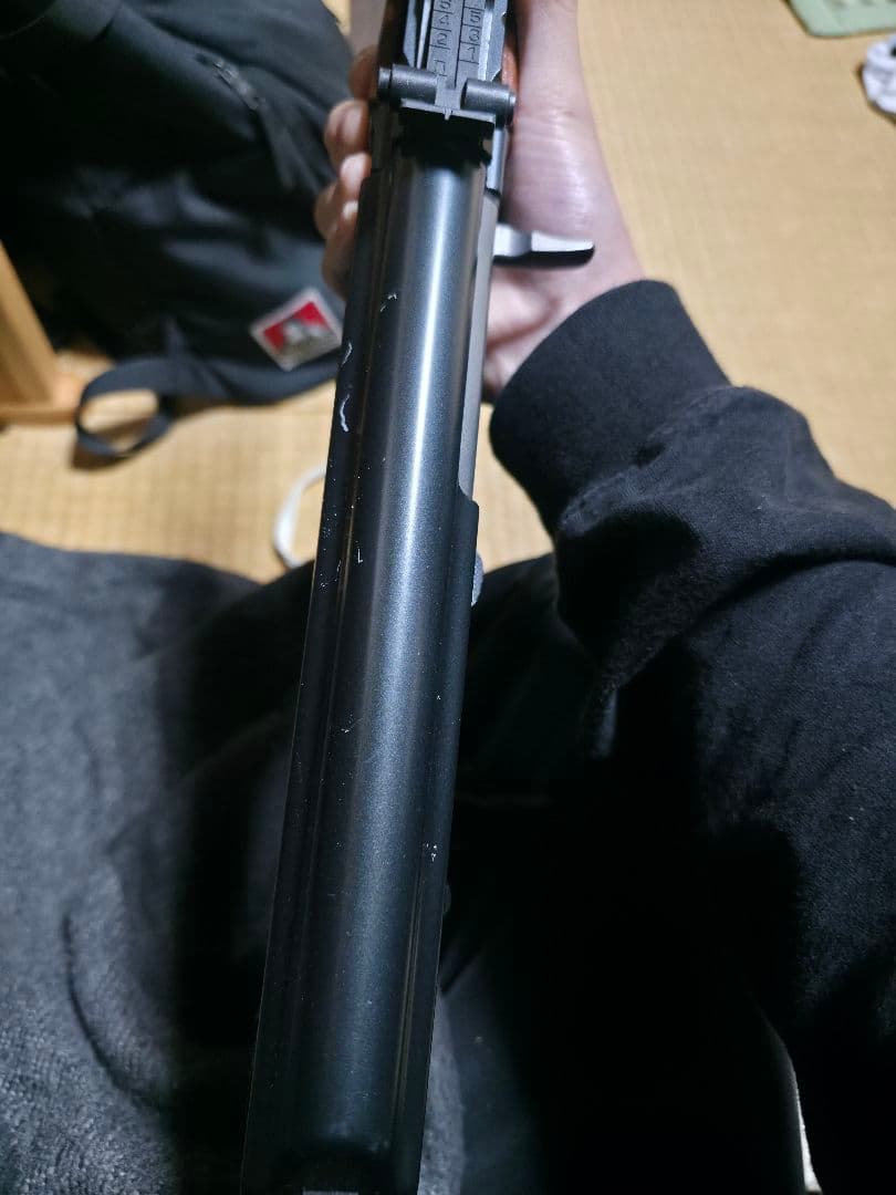 AK-47電動マルイ、やや使用感あり、充電器附属 値段交渉受け付けます