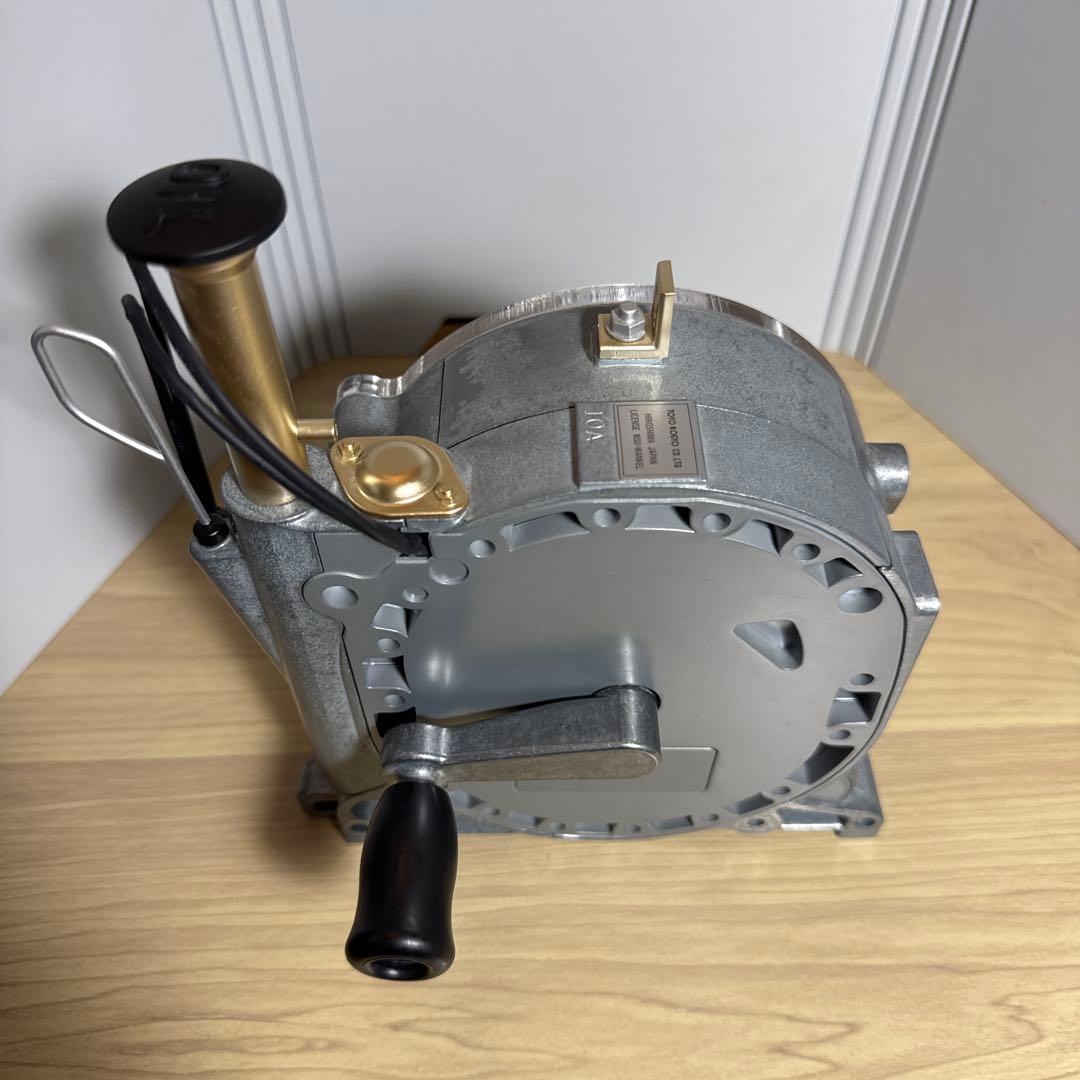 デアゴスティーニ 1/2 ロータリーエンジン模型 透明カバー付き