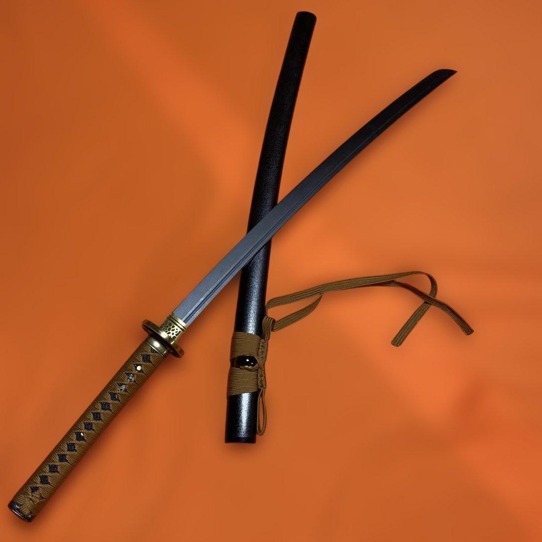 高級軽量模造刀 茶柄 海鼠透し金鍔 飾り栗形黒梨地鞘