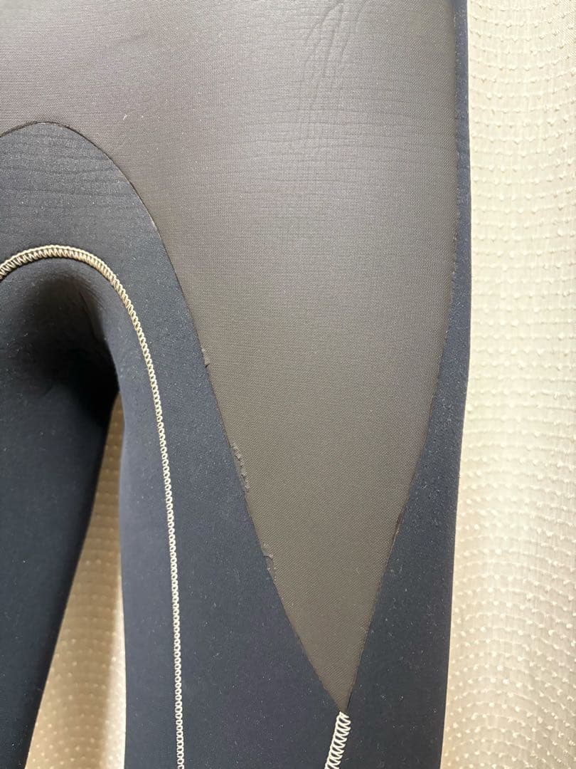 BILABONG(ビラボン)5×3mm セミドライ メンズMLサイズ