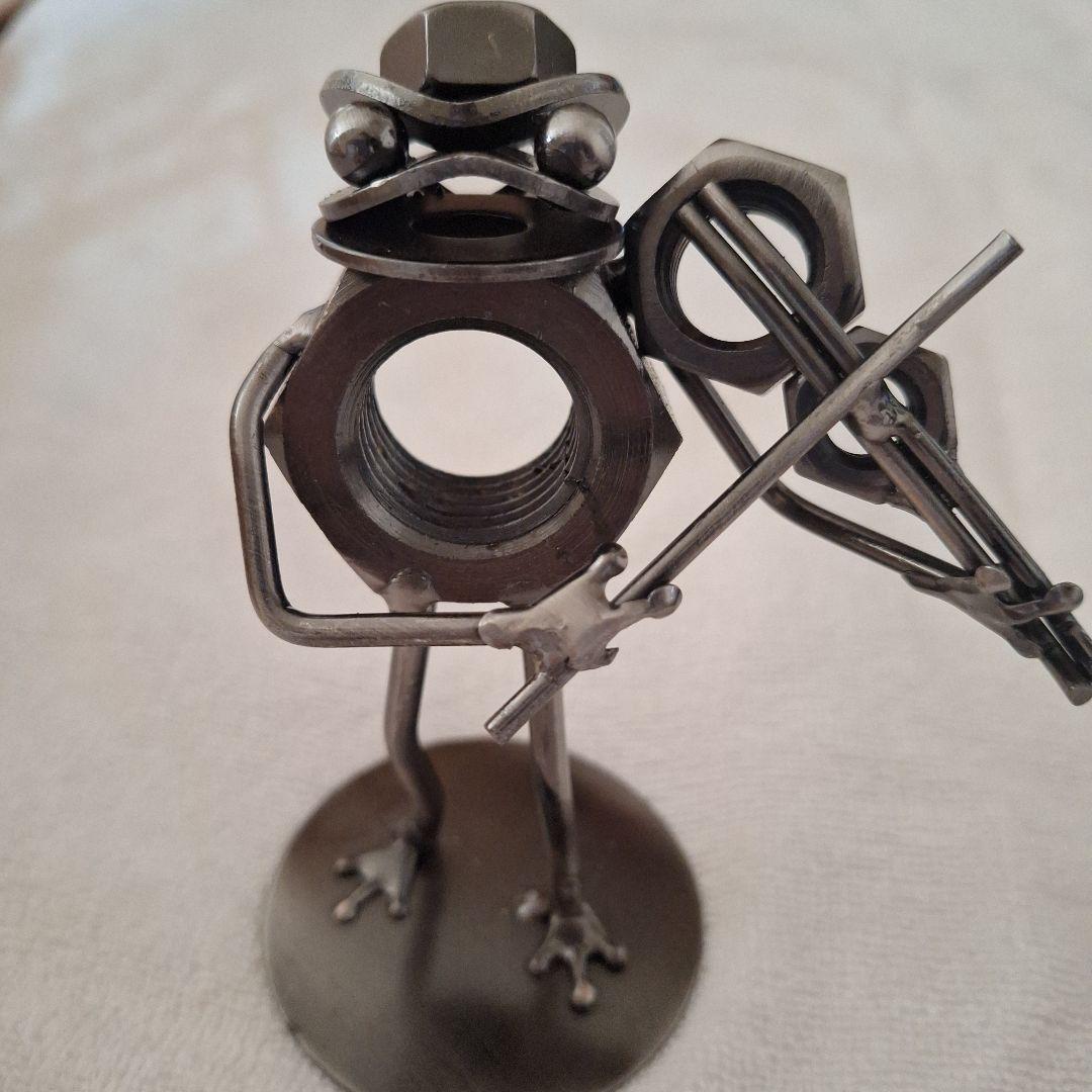 金属製カエル音楽家の8体セット