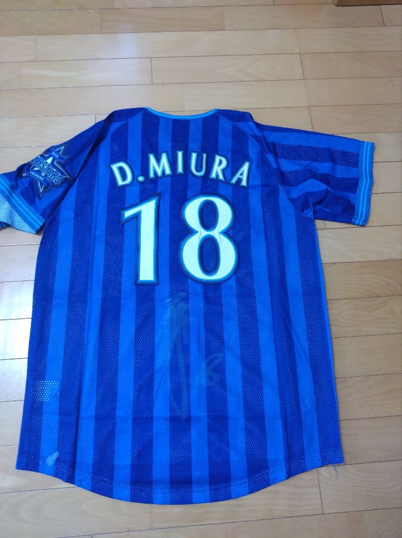 横浜DeNAベイスターズ 三浦　サイン入りユニフォーム　Ｌ