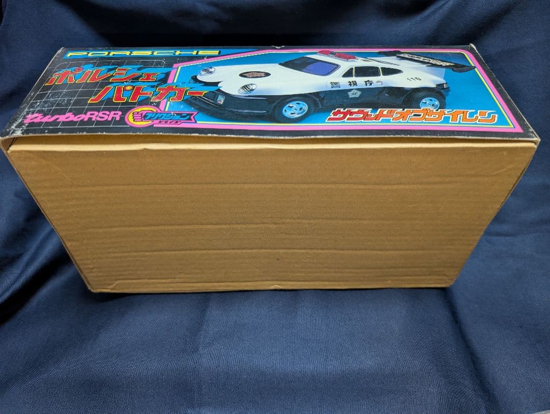 ブリキ自動車　ポルシェパトカー turboRSR