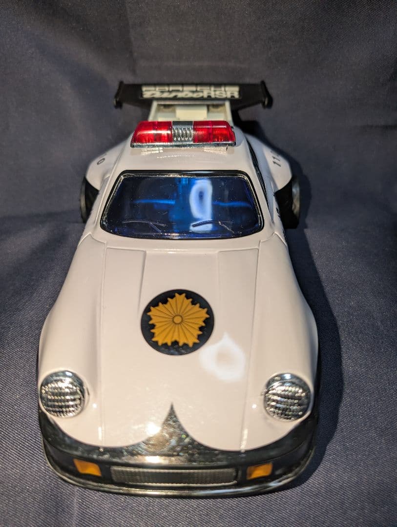 ブリキ自動車　ポルシェパトカー turboRSR