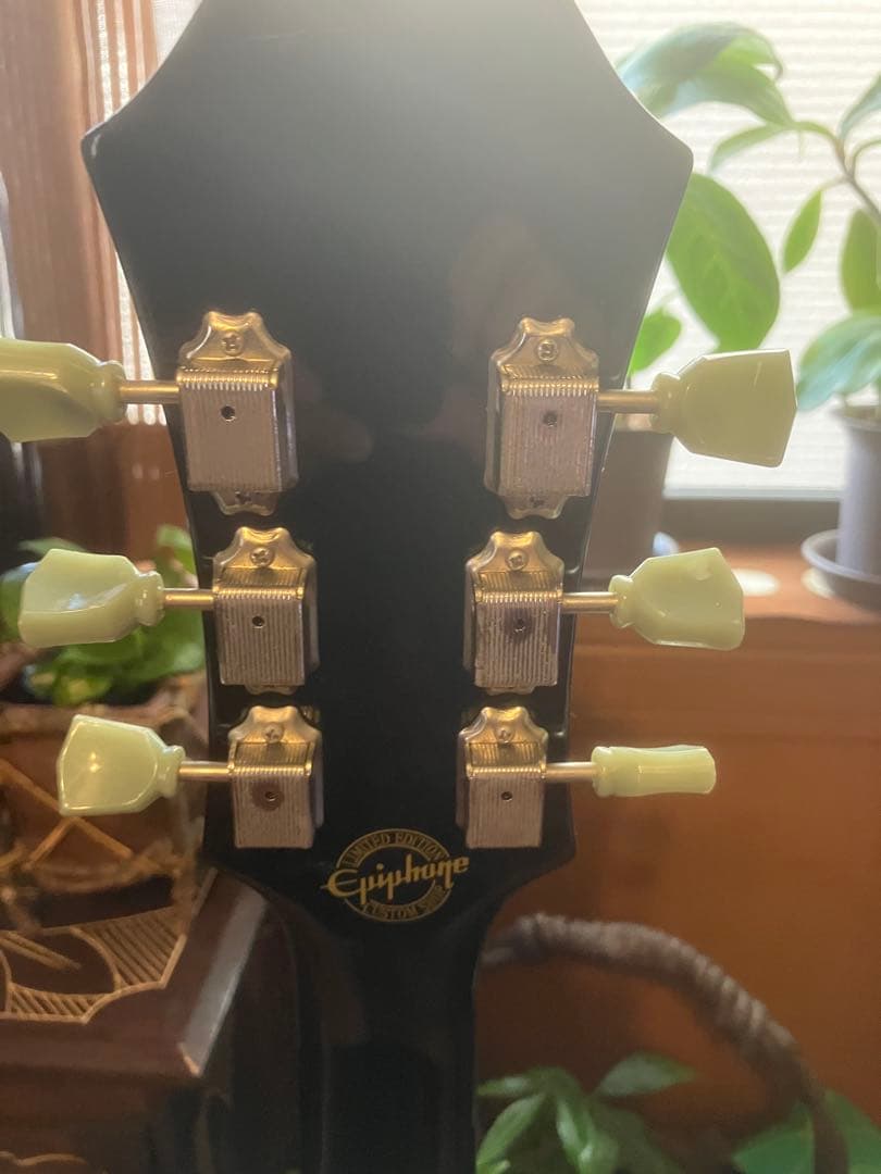 Epiphone ES-335 サンバースト