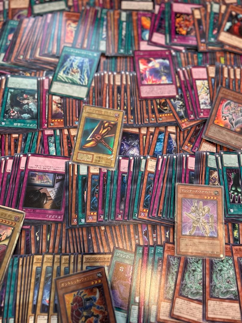 遊戯王 デュエルモンスターズカード