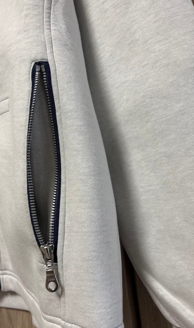 【新品・タグ付き】 SINA COVA シナコバ フルジップパーカー Lサイズ