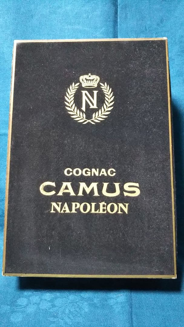 超稀少レア、カミユ、エンペラ－ナポレオンブック、コニャックブランデー、黒金枠陶器