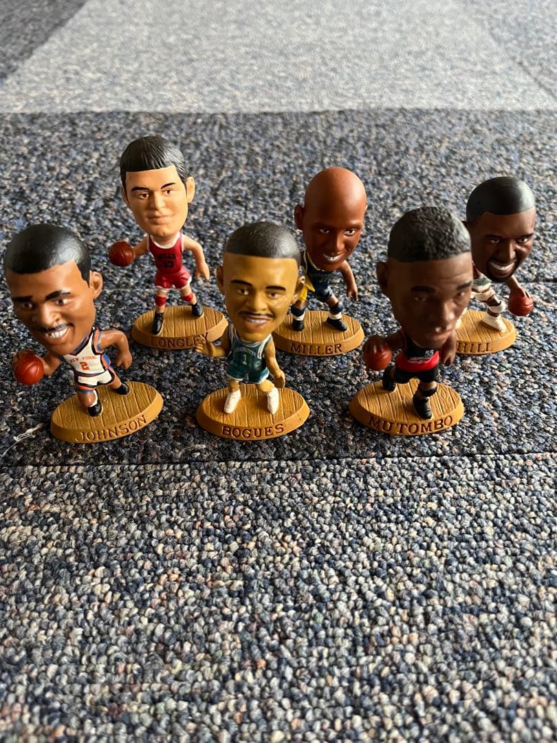 バスケットボールフィギュア NBA選手24体セット
