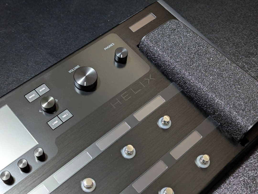 M*Y様 Line 6 ( ライン6 ) Helix Floor マルチエフェク