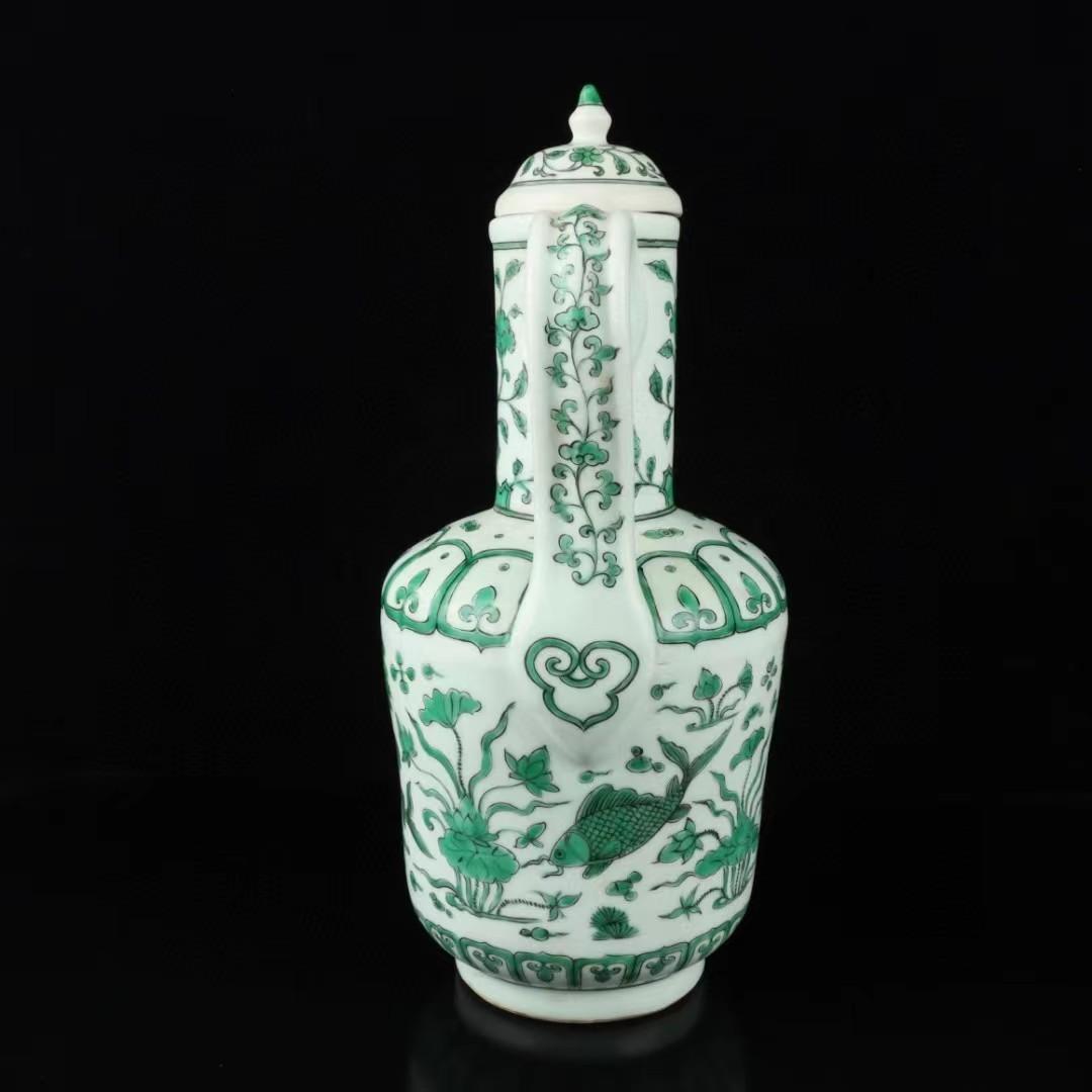 中国古美術✦清大明宣徳紋・緑彩・魚藻紋酒壺３８＊１９✦置物・酒道具・文房具・陶芸