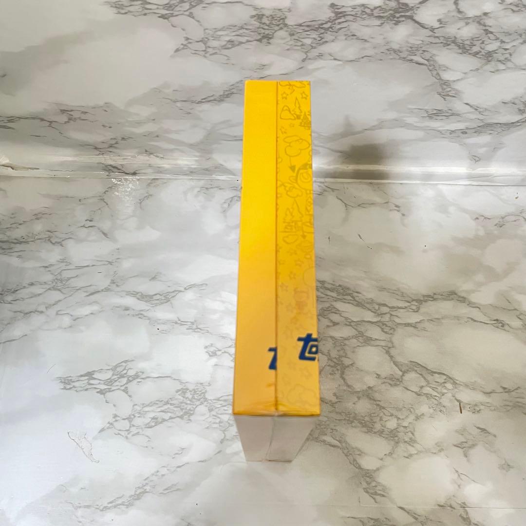 【新品未開封品】2025 Topps Chrome Labubu 1box