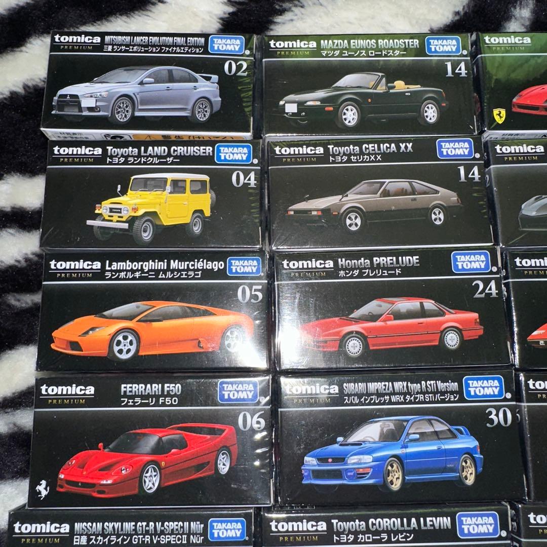 トミカプレミアム24台セット