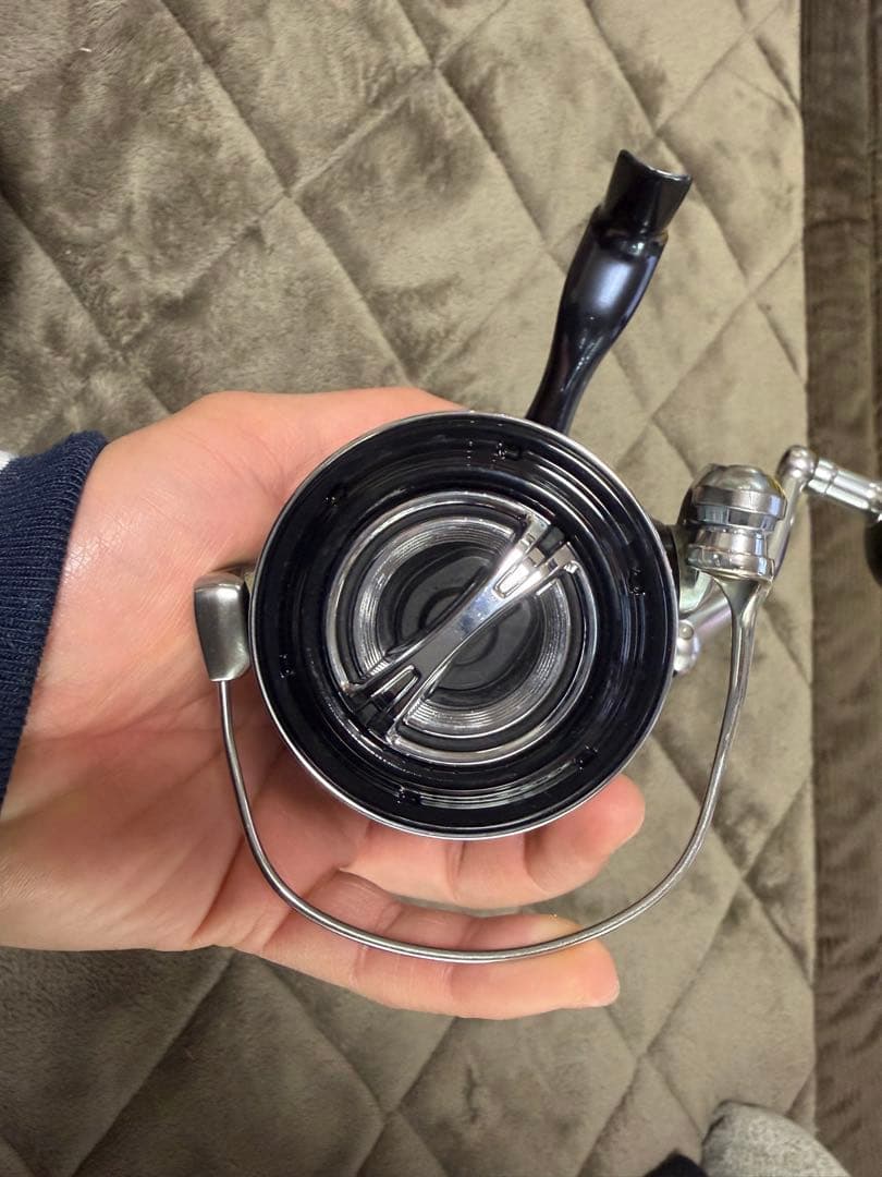 ツインパワーSW6000XGスピニングリール　シマノ