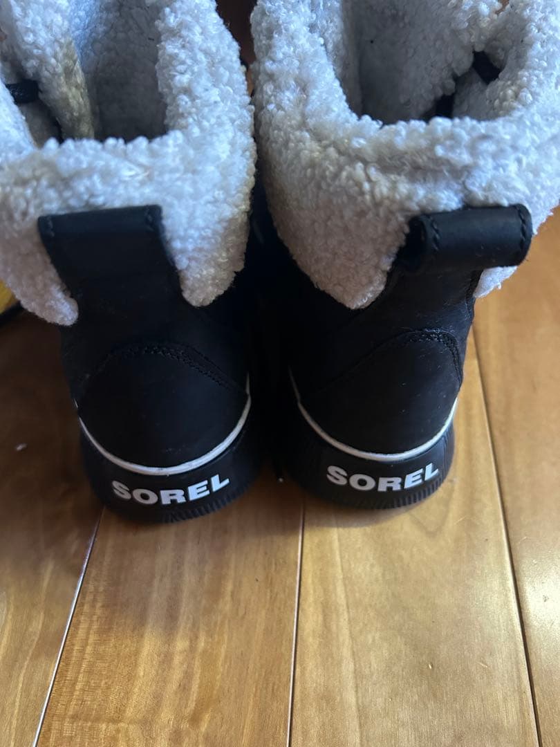 ソレル　アウトアンドアバウト4　チルズ　黒　25cm ２日間使用