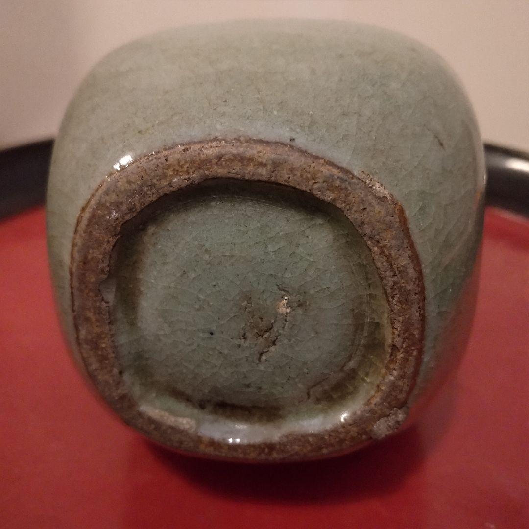 高麗青磁　象嵌 雲鶴文瓢形瓶