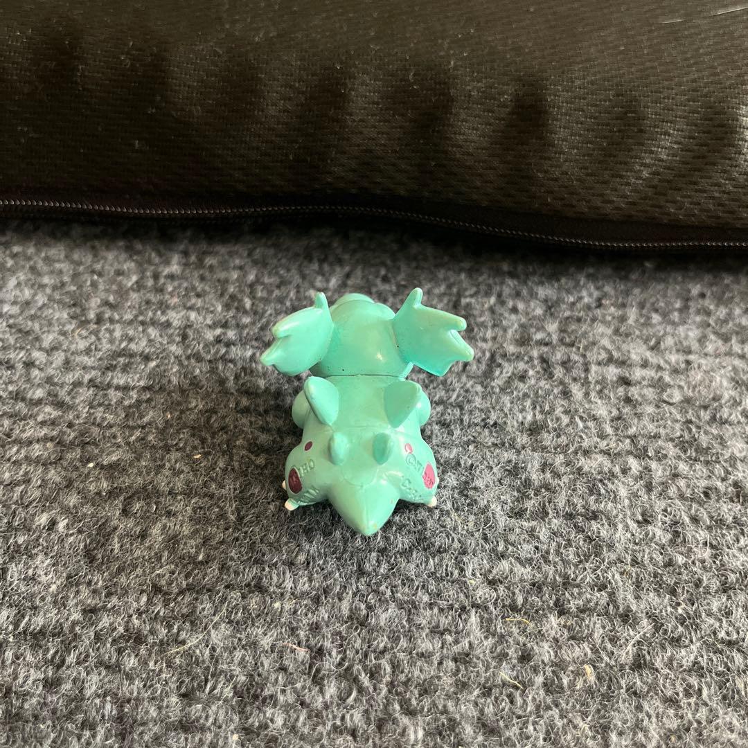 ポケモン　モンコレ　ニドリーナ