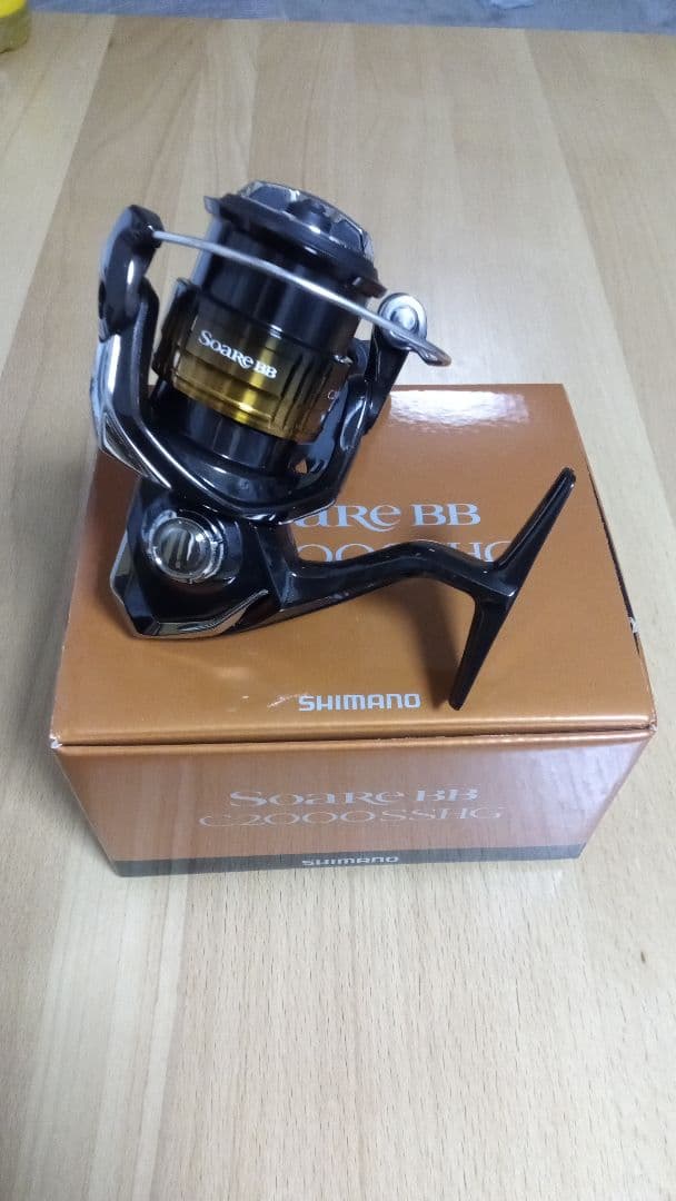 SHIMANO ソアレBB C2000SSHG　使用数回のみ美品　現行モデル