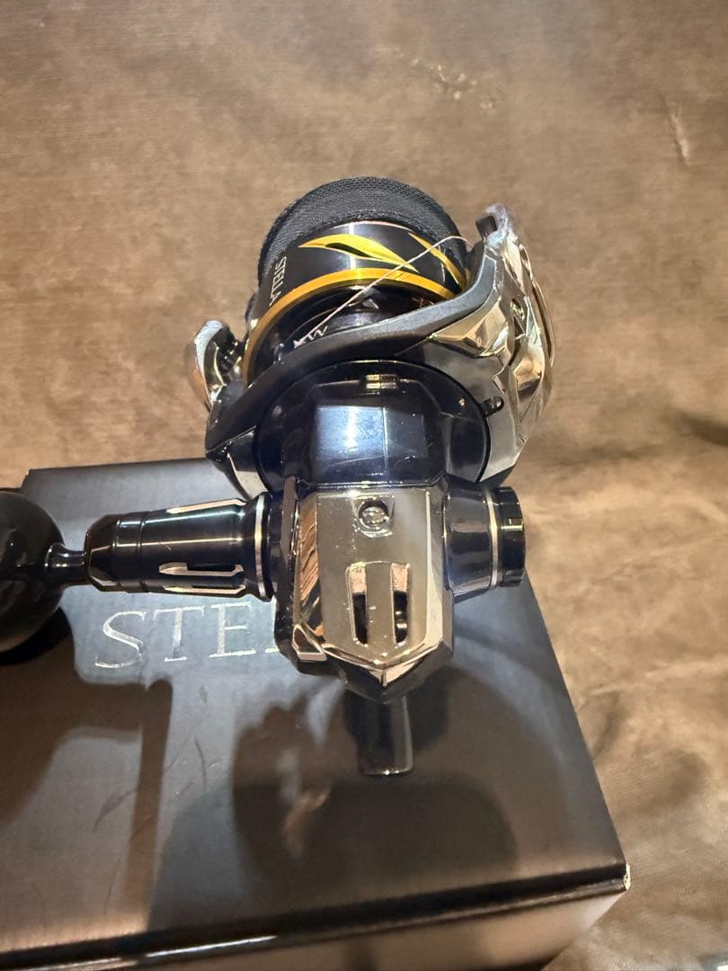 STELLA SW 6000PG スピニングリール　美品