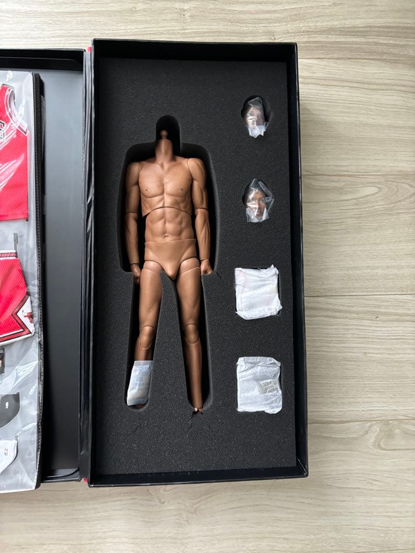 エンターベイ　リアルマスターピース　スコッティ・ピッペン　フィギュア　新品