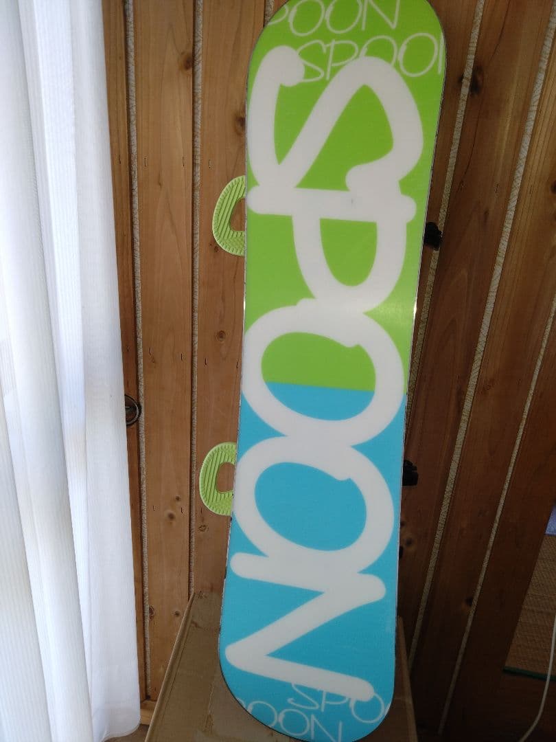 スノーボード　SPOONスプーンサイズ100 ビィンディング　スプーン