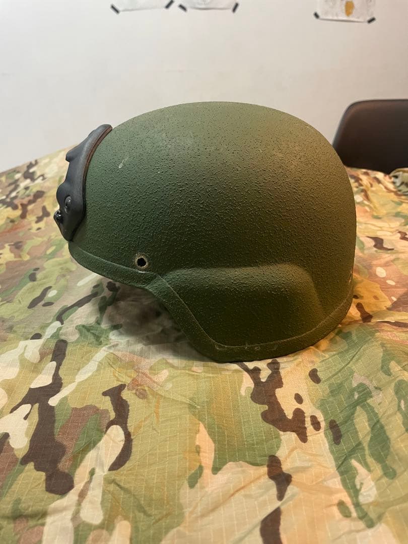 実物 米軍放出 SDS ACH/MICH ヘルメットマウント付 M64