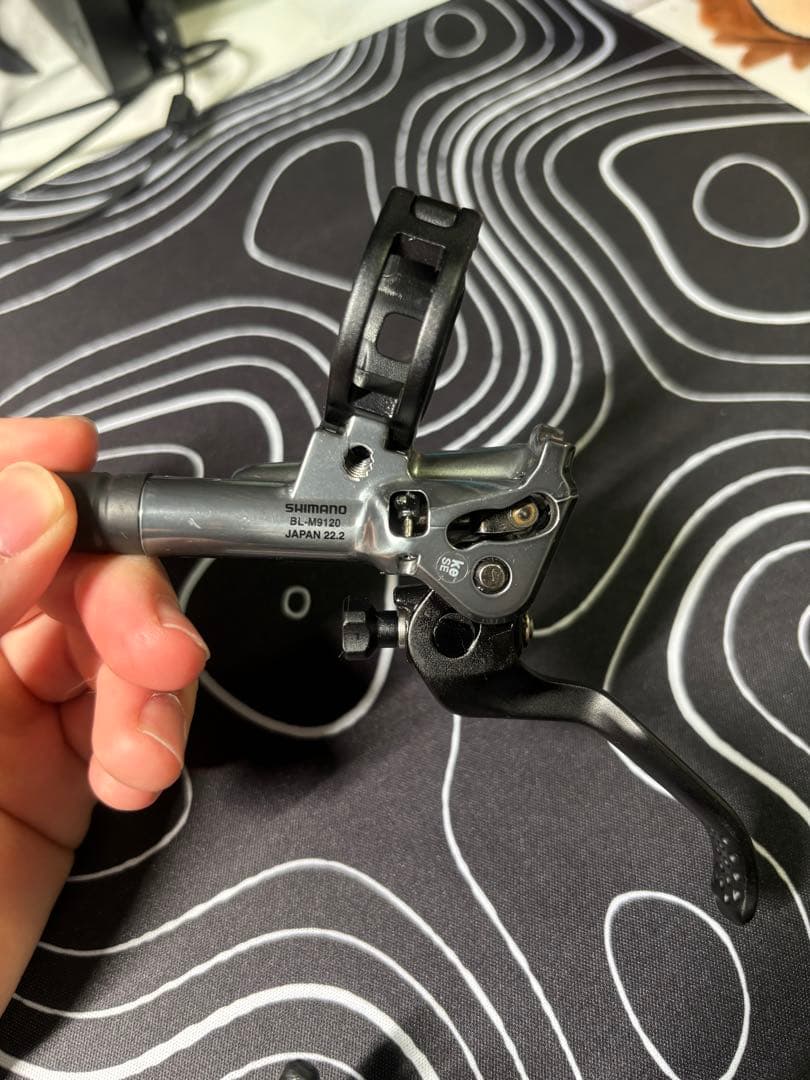 シマノXTRブレーキ （右後ろブレーキ）XTキャリパー