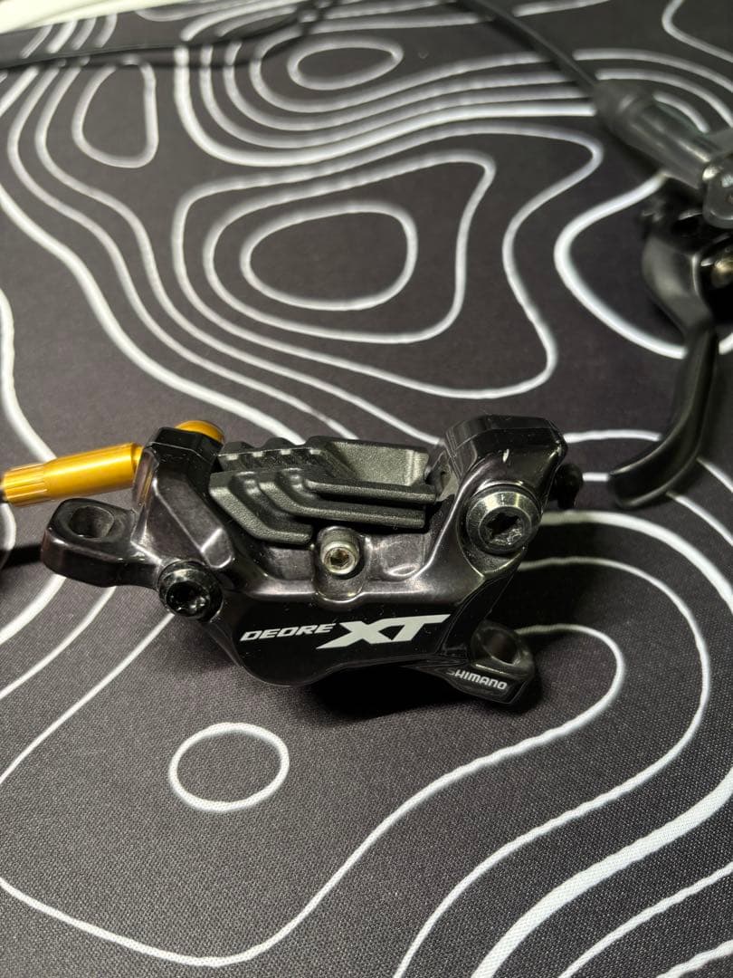 シマノXTRブレーキ （右後ろブレーキ）XTキャリパー