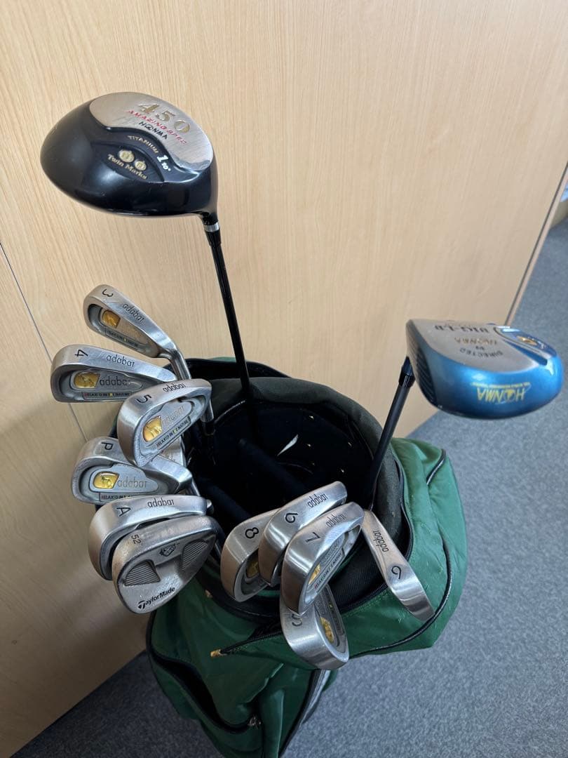 大特価！キャディーバック付　ゴルフクラブフルセット