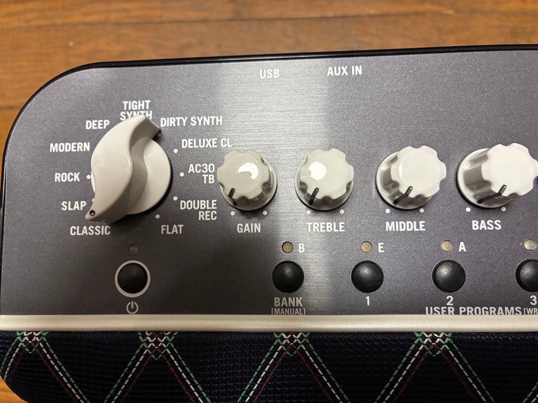 VOX ベース用アンプ　Adio Air BS