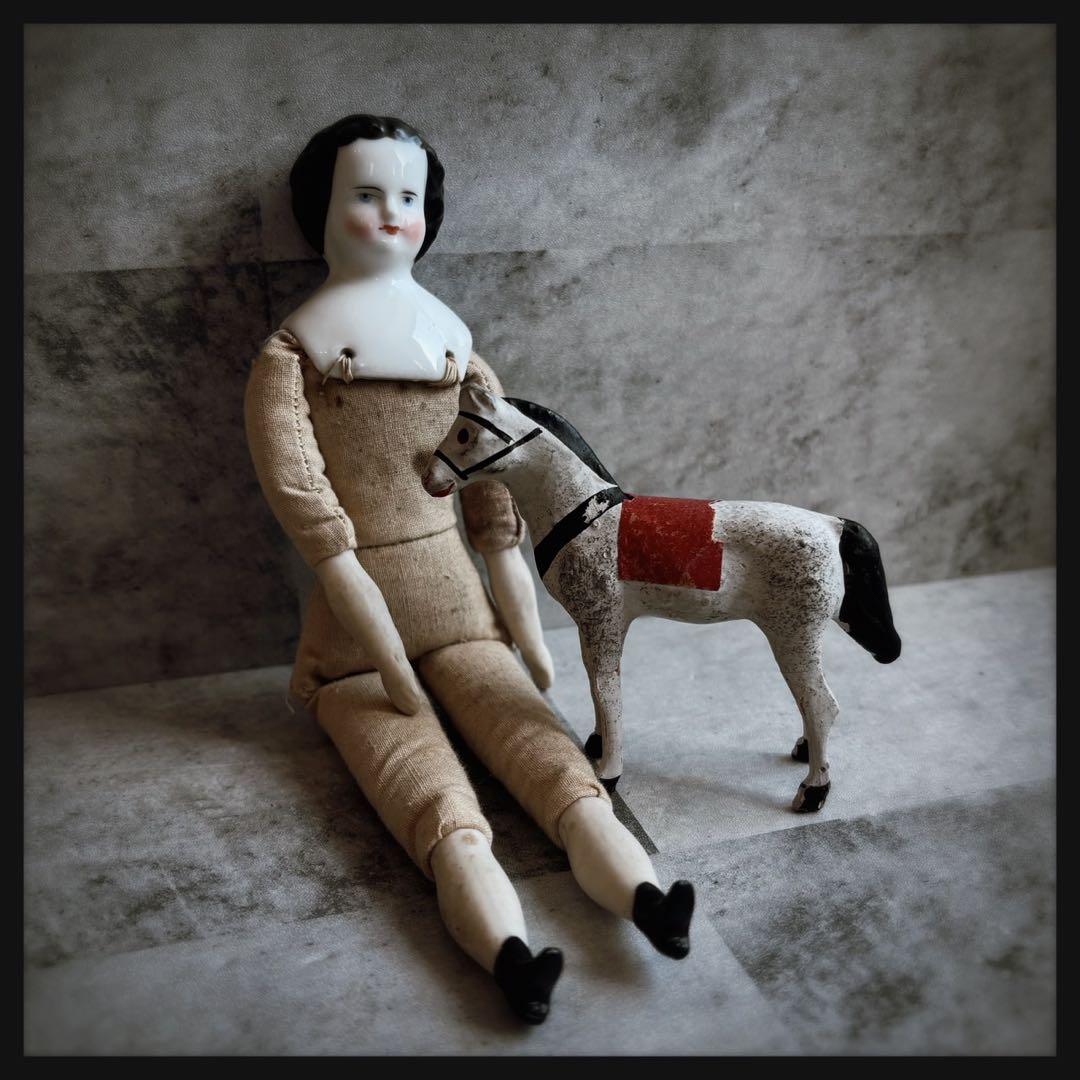 アンティーク チャイナヘッドドール　 クラシカルスタイル ビスクドール